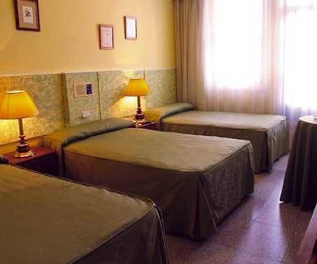 Hotel Casablanca ויגו חדר תמונה